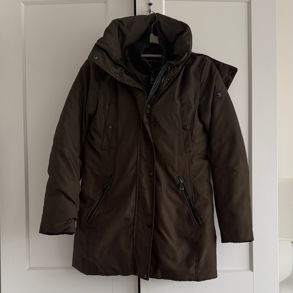 Andrew Marc Women's Hunter Green Down Filled Hooded Jacket w/ Fur Trim Hood - Sm